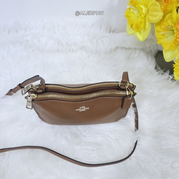 Coach signature brown crossbody with 2 zippers on top. - Picture 10 of 13